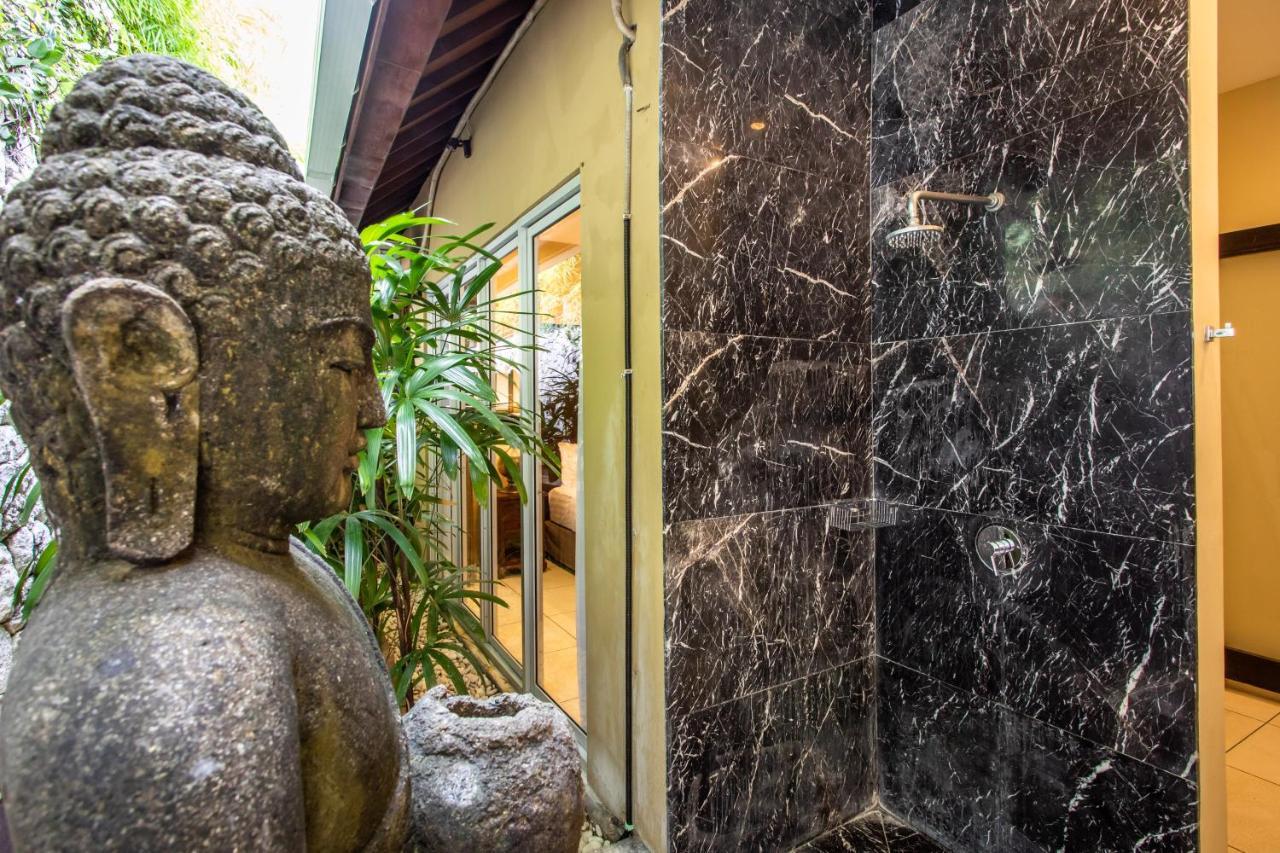 Asrina Villa'S Seminyak Extérieur photo