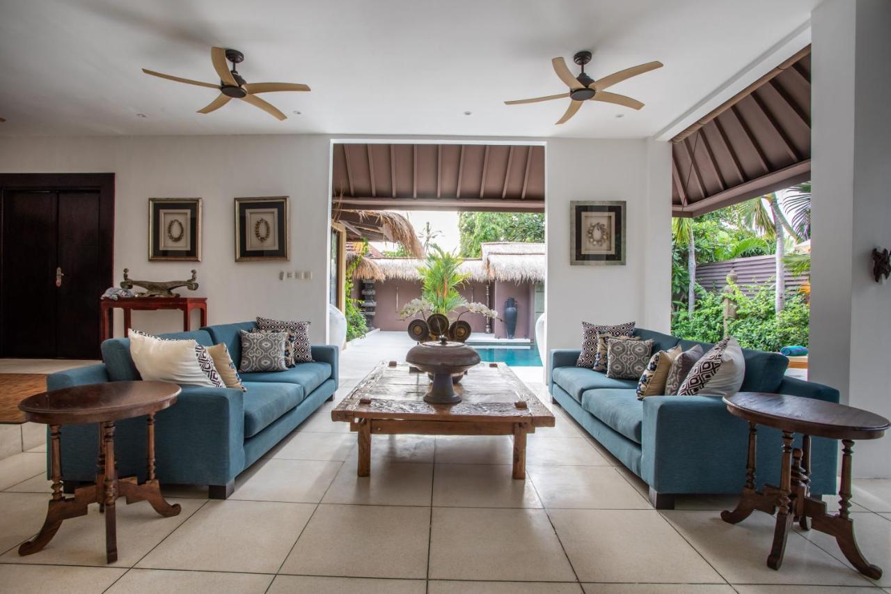 Asrina Villa'S Seminyak Extérieur photo