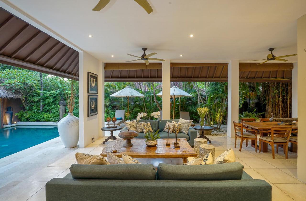 Asrina Villa'S Seminyak Extérieur photo